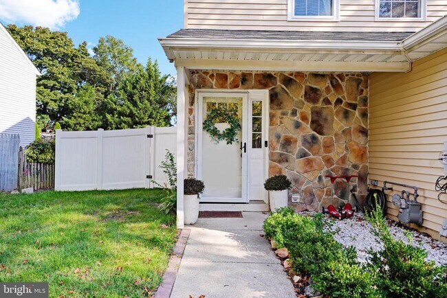48 High Meadows Dr