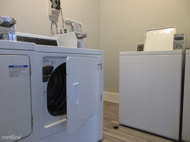 Photo - 245 W North Ave Unit 245-105