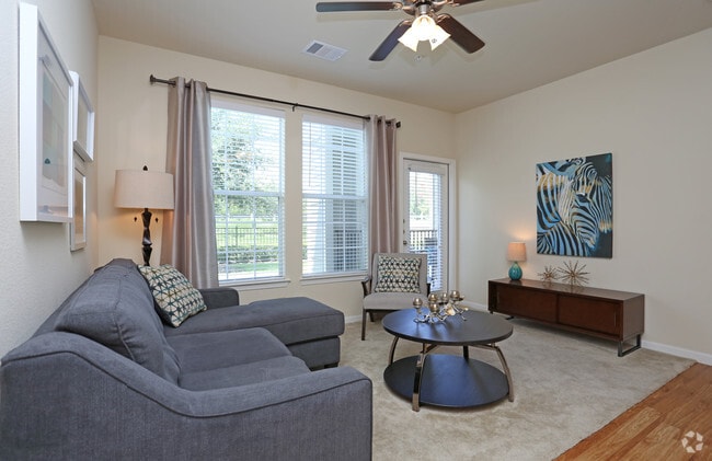 1HAB, Sala de estar - Stoneleigh on Major