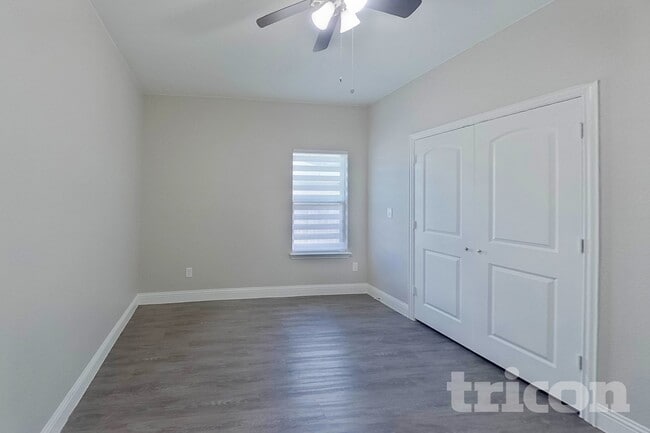 Photo - 1908 Carrington Dr