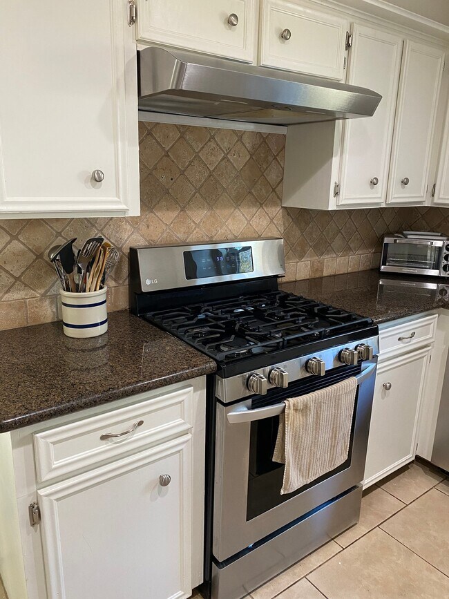Photo - 7618 Cheyne Cir