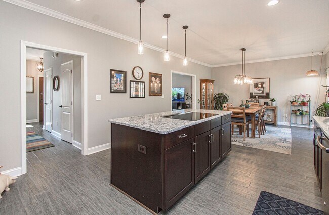 Photo - 50 Siena Dr NW