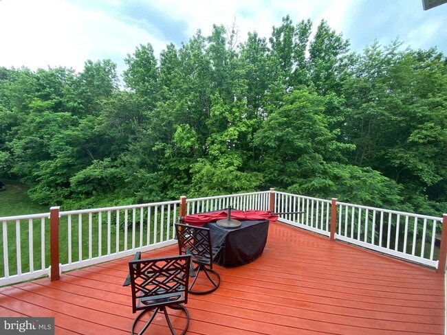Photo - 17 Hidden Cove Ct
