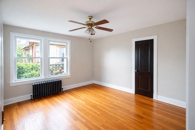 1048 East End Ave