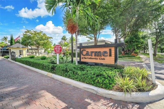 Building Photo - Beautiful Garden Apartment, Move in Condition