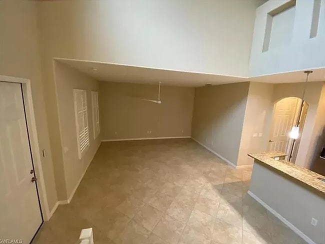 Photo - 11711 Izarra Way