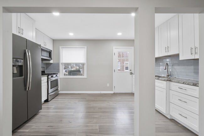 Photo - 23737 Brittany Ave