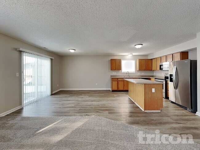 Photo - 676 Blue Meadow Dr