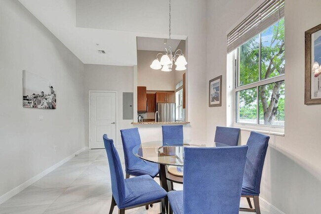 Photo - 350 N Federal Hwy