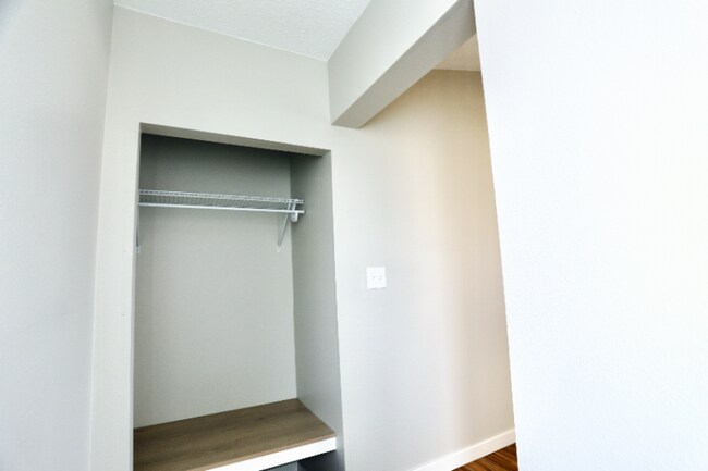 Photo - 3193 17th St S