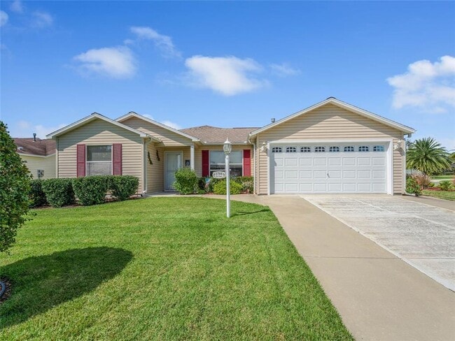 Building Photo - 1704 Lisette Way