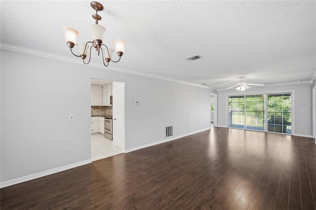 Photo - 4304 Clubside Dr Unit 4304