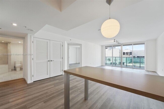 Photo - 1500 Bay Rd Unit M-0821