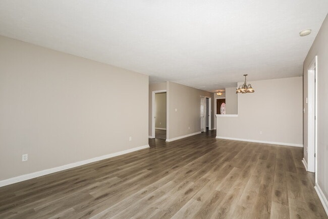 Photo - 6667 W Longview Dr