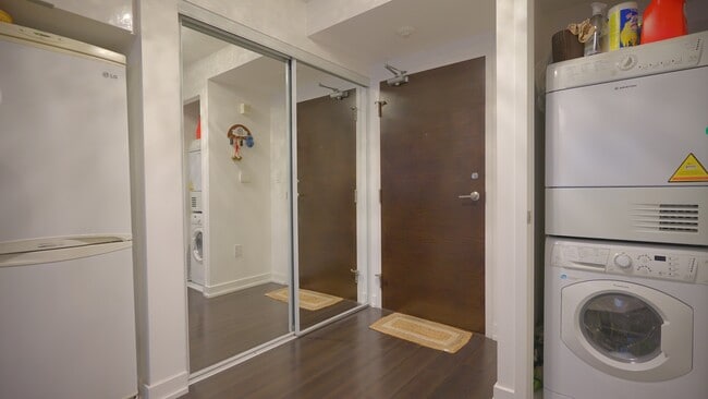 Photo - 151-151 Dan Leckie Way