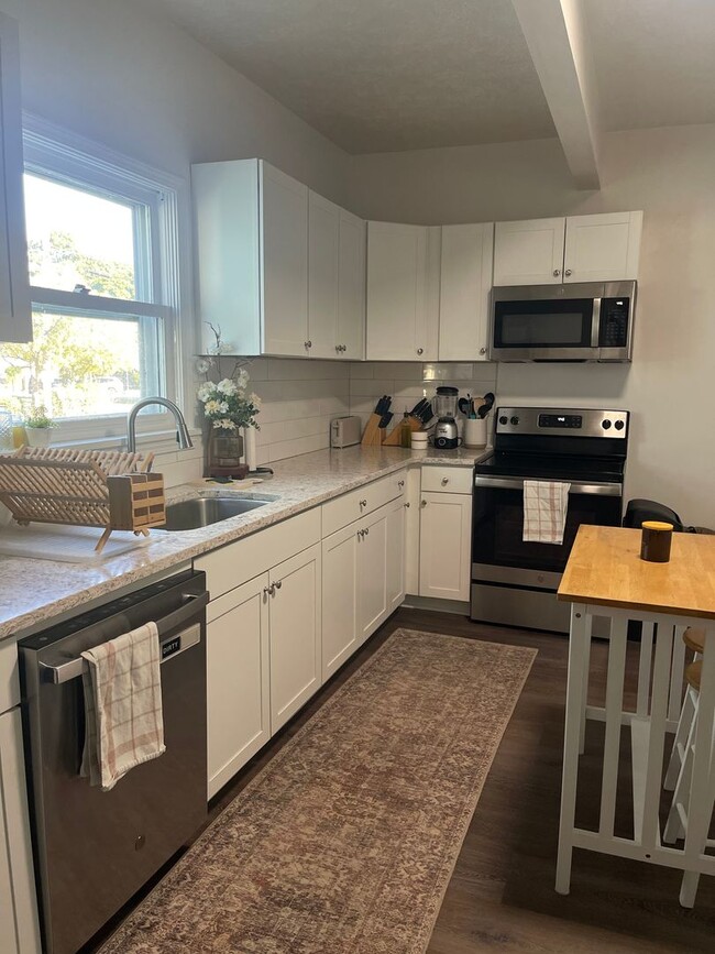 Building Photo - 3 Karges Pl Unit 3.5 Rental