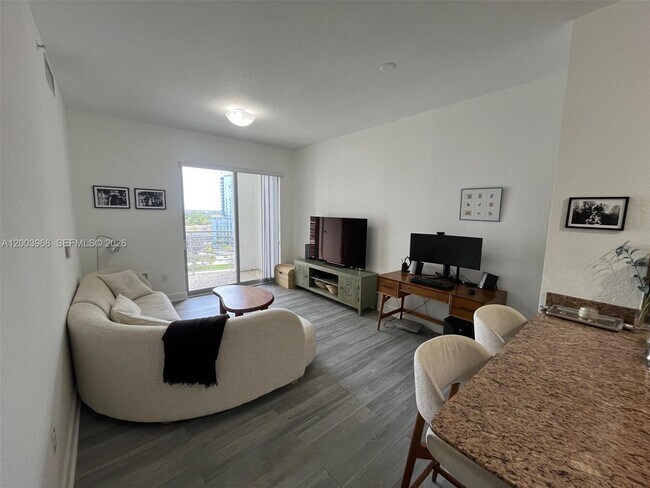 Photo - 1830 Radius Dr Unit 1218