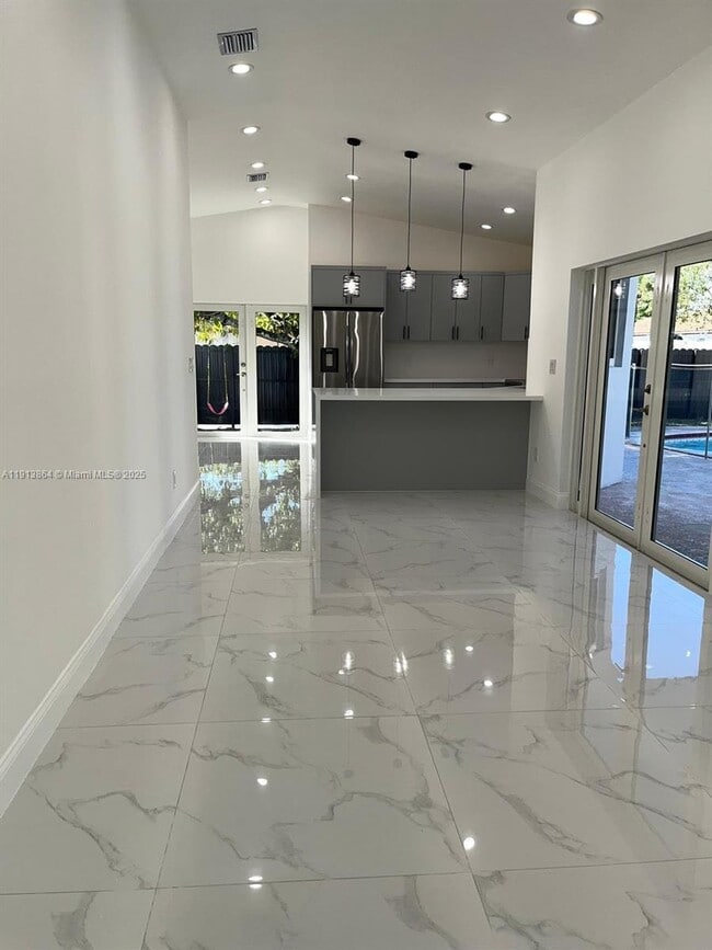 Photo - 12443 SW 193rd St