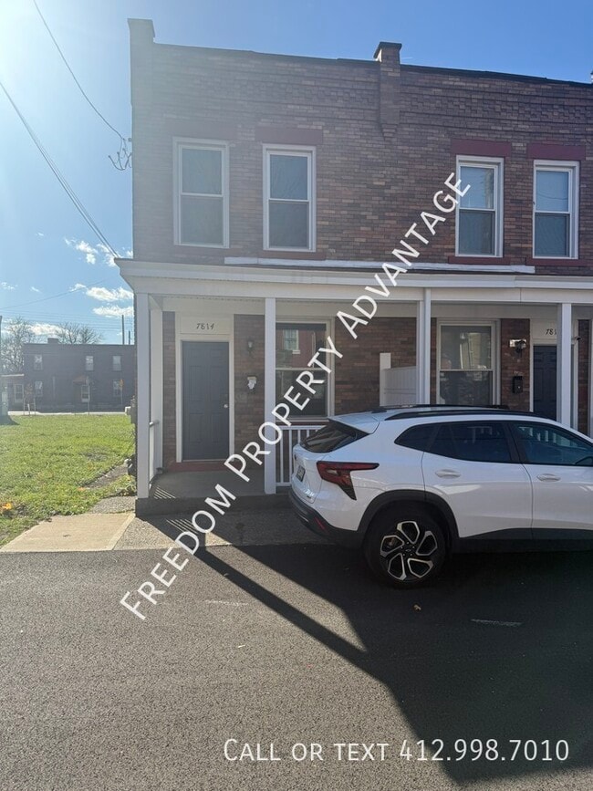 Building Photo - 7814 Formosa Way