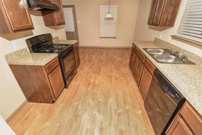 Photo - 21631 S Werrington Way