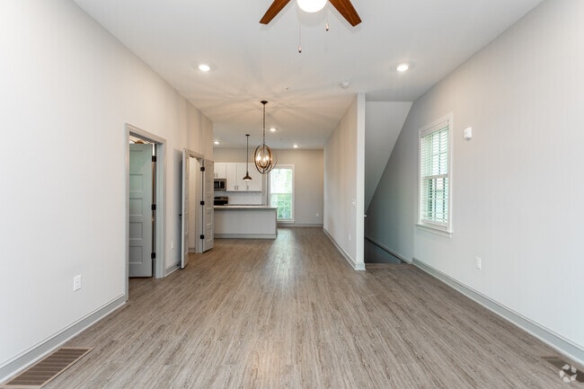 3BR, 2.5BA - 655 East Bay Apartments