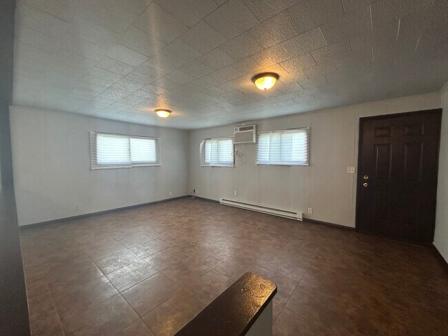 Photo - 1221 Koehn Dr House