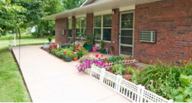Marionville Seniors - Marionville Seniors Apartments