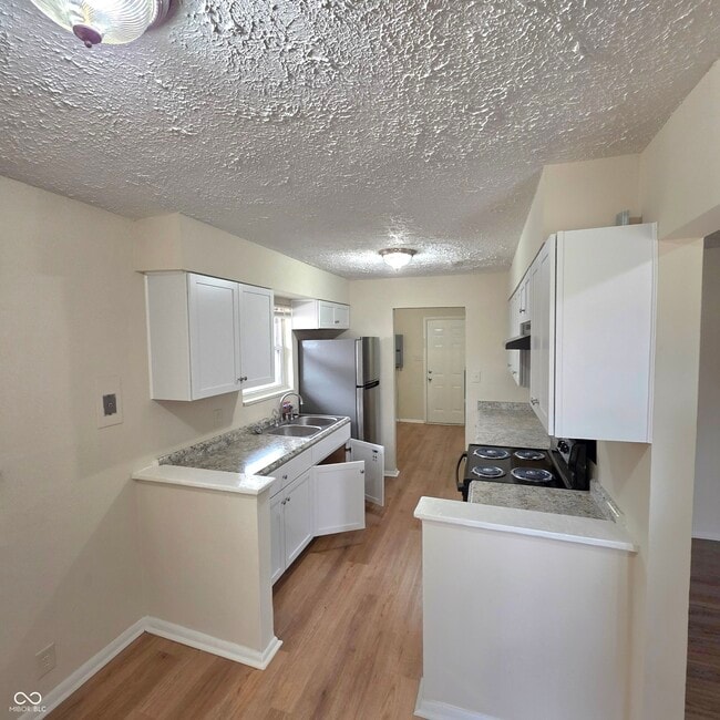 Photo - 4134 N Grand Ave