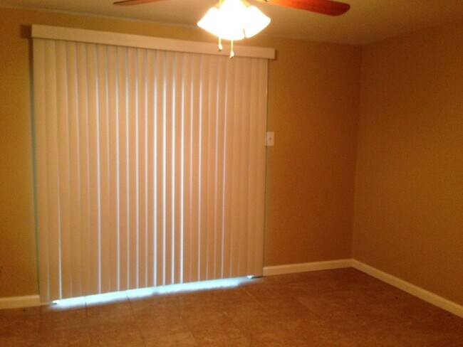 Photo - Cute! 2-Bedroom with walk-out basement!