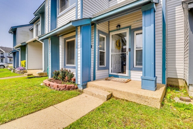 Photo - 749 Quesnel Dr Unit ID1385677P