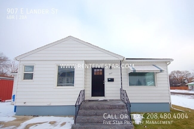Building Photo - 907 E Lander St