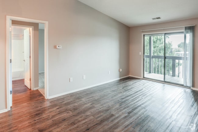 2BR, 2BA - 1,143 SF Cambridge (Upgraded style featured- Actual features vary)