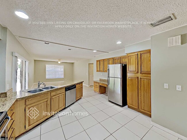 Photo - 12725 Newton Pl