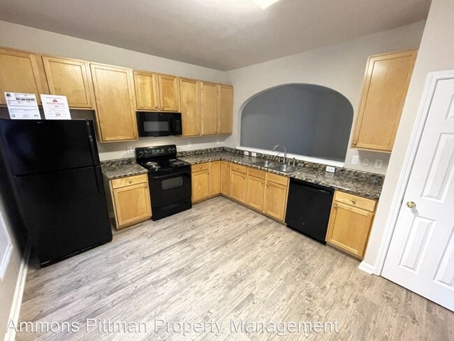 Photo - 3 br, 2.5 bath House - 310 Walnut Woods Drive