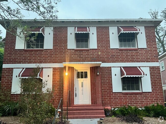 Building Photo - 1615 Copeland St Rental