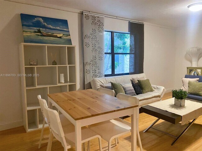 Photo - 753 Michigan Ave Unit 2B