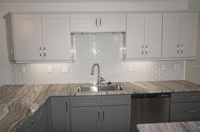 Photo - 345 San Carlos Dr