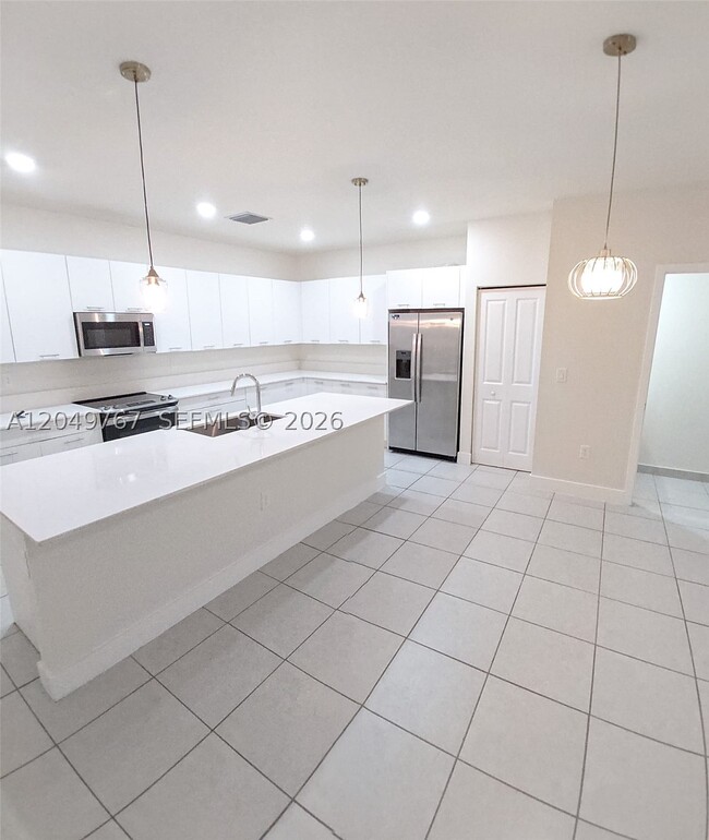 Photo - 4619 NW 83rd St