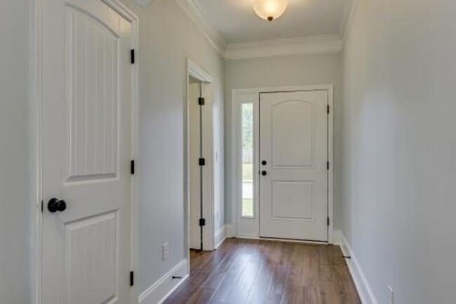 Photo - 171 Radcliff Dr