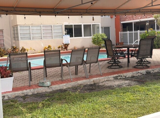Photo - 1850 NE 169th St Unit 302