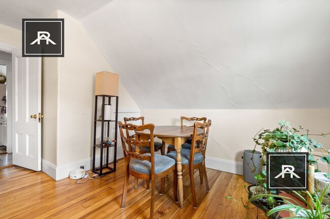 Photo - 36 Willow St Unit 3