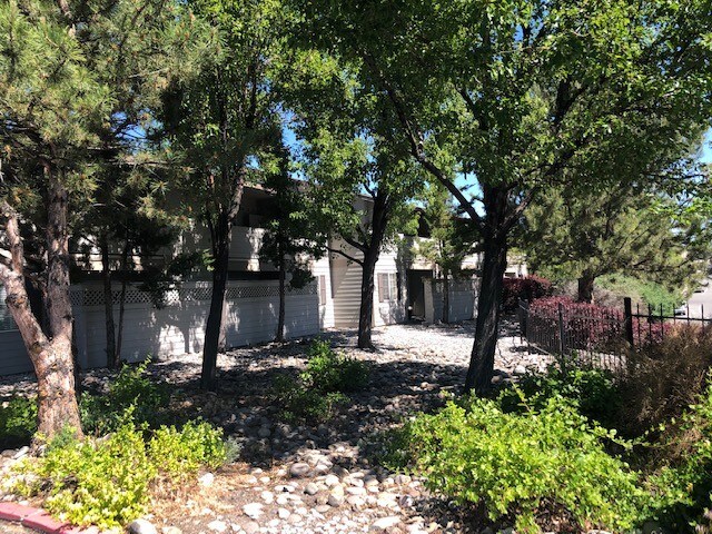 Photo - ALTITUDE BY VINTAGE