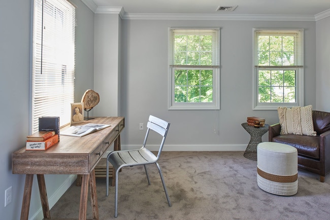 Photo - Belden Square