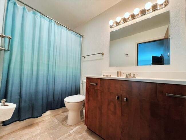 Photo - Spacious 1497sqft & Fully Furnished Two Be...