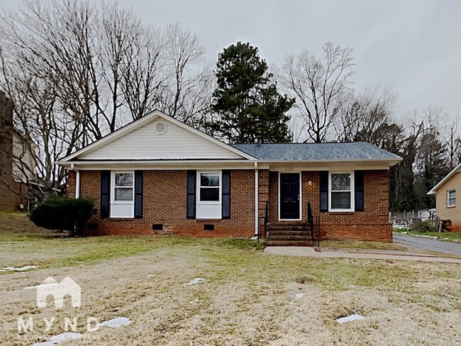 Photo - 6213 Eagle Peak Dr House