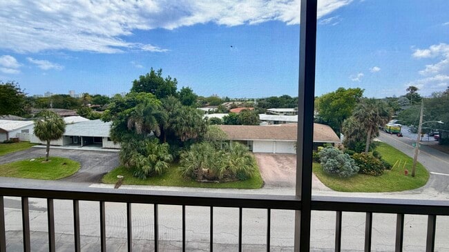 Photo - 4501 NE 21st Ave Unidad 402