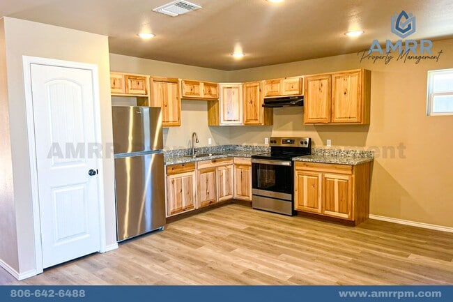 Photo - 2928 E Cornell St