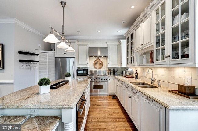 Photo - 2243 40th St NW