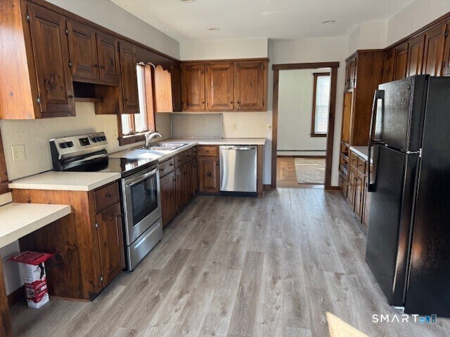 Building Photo - 18 Cleveland St