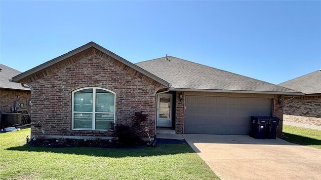 Building Photo - 1109 Hickory Creek Dr